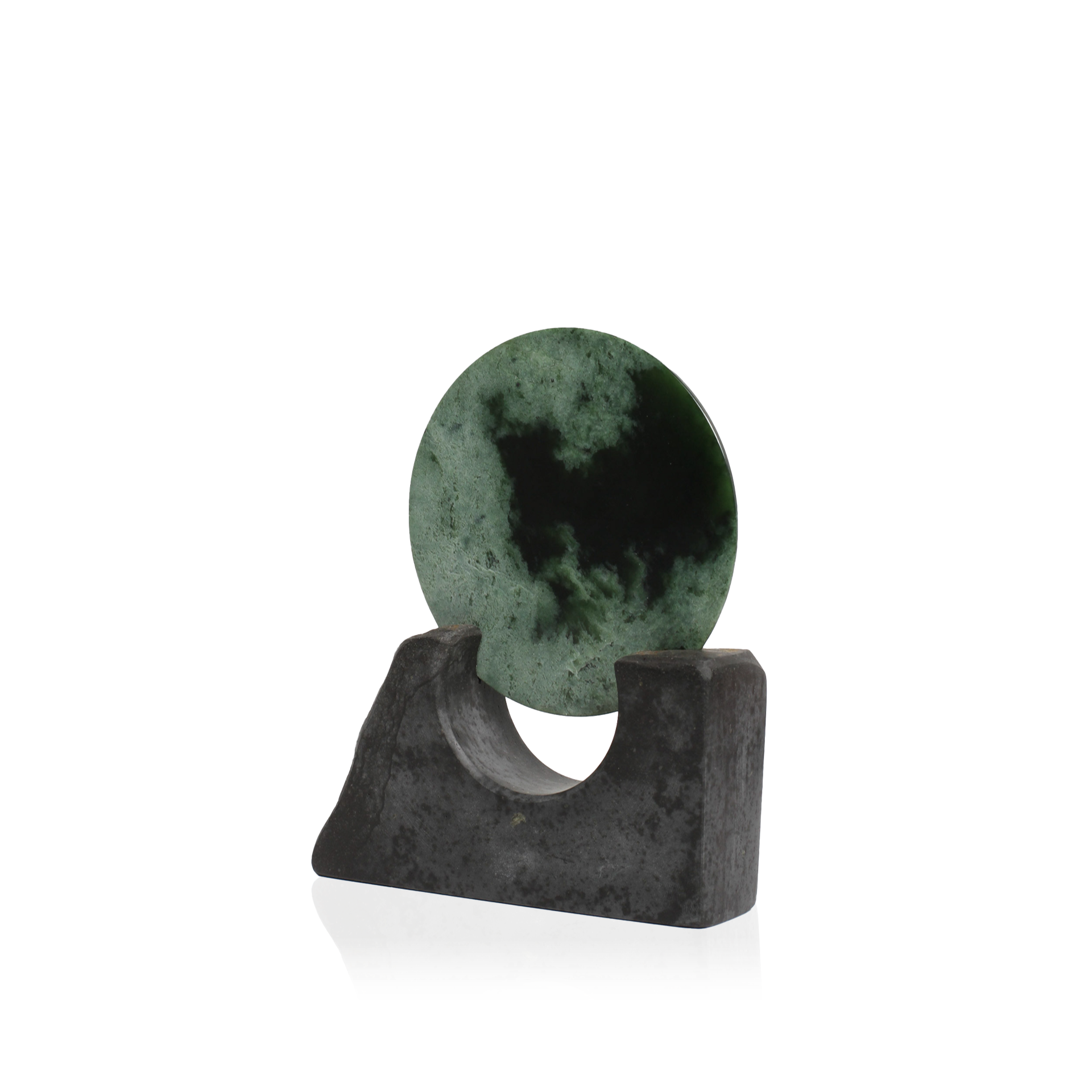 New Zealand Greenstone Disc Sculpture (DL-H-ASSCDISC1680P-1)