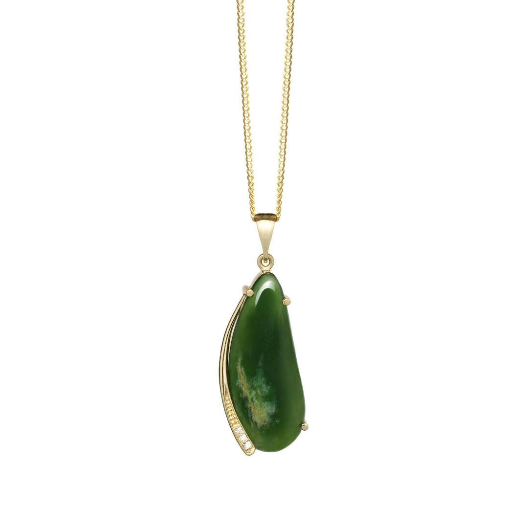 New Zealand Jade 18ct Gold with Amethyst and Diamond